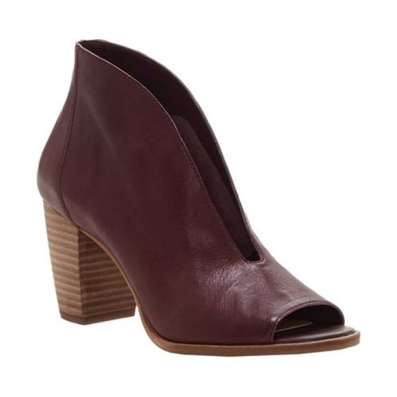 Lucky Brand Shoes - Lucky Brand Ankle Bootie, open toe, burgundy wine color leather, Size 8 .